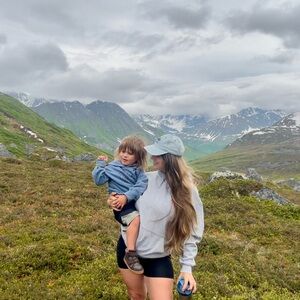 Meet your Posher, Abigail